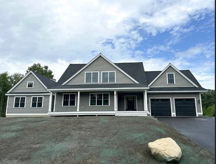3 Zena Lane, Newton, NH